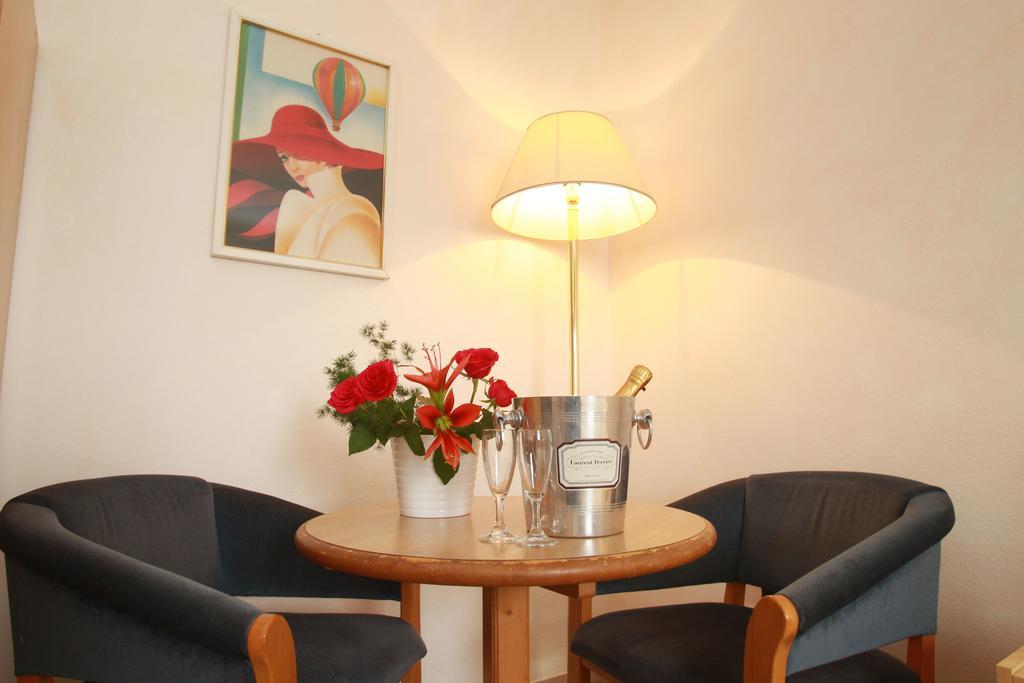 Hotel San Vitale Медичина Экстерьер фото