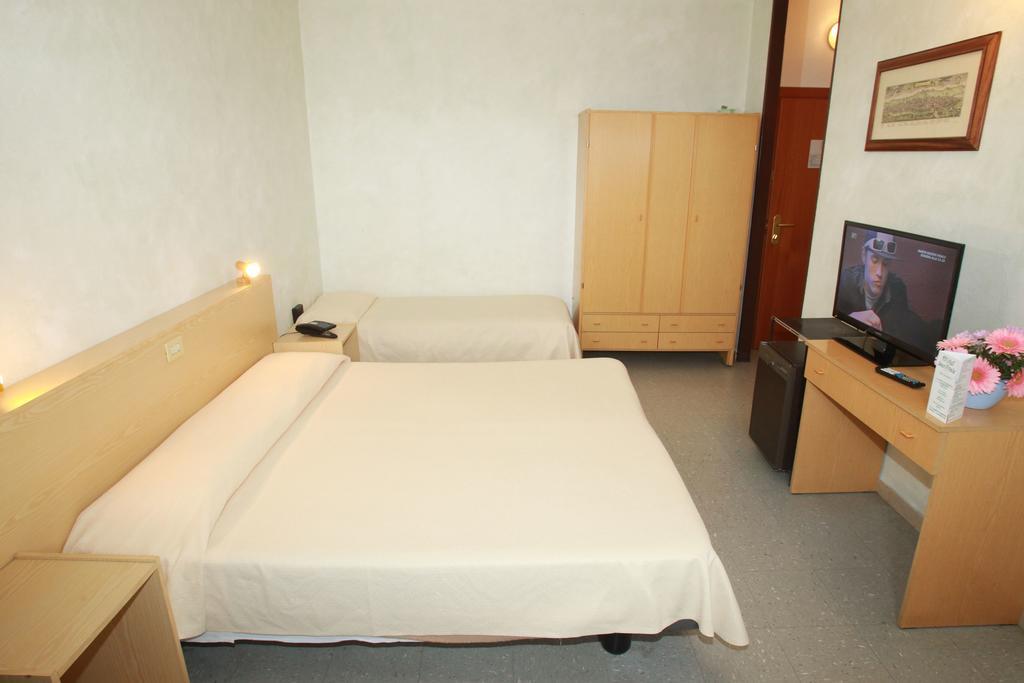 Hotel San Vitale Медичина Экстерьер фото