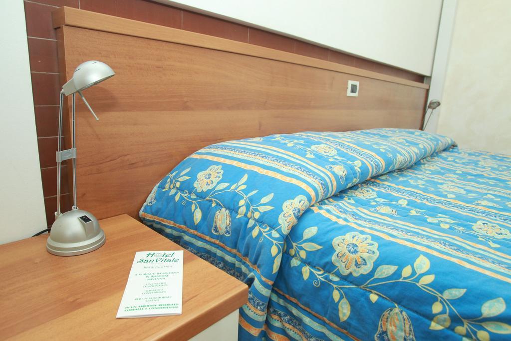 Hotel San Vitale Медичина Экстерьер фото