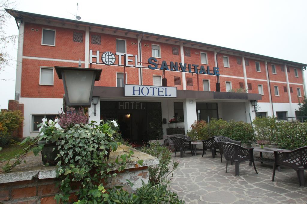 Hotel San Vitale Медичина Экстерьер фото