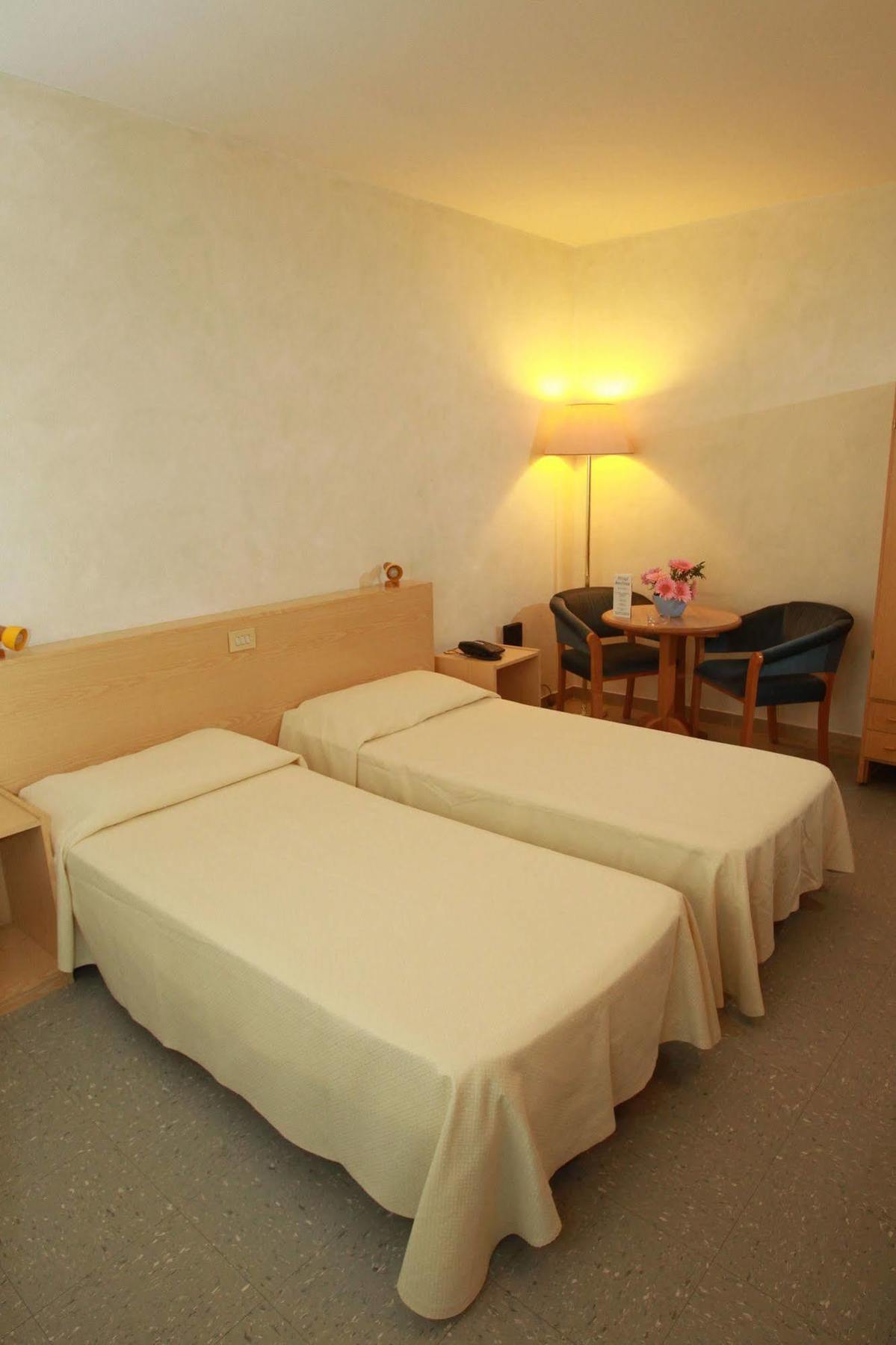 Hotel San Vitale Медичина Экстерьер фото